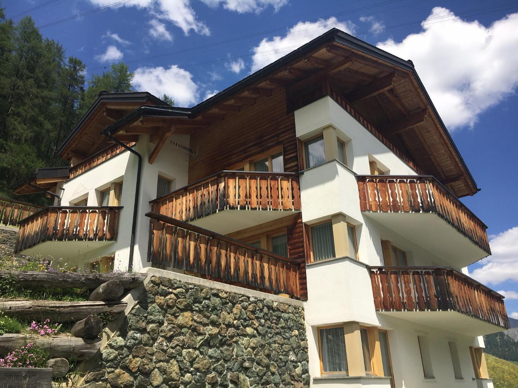 Haus Sprecher Самнаун Екстериор снимка